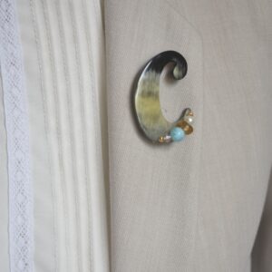 Broche inicial C